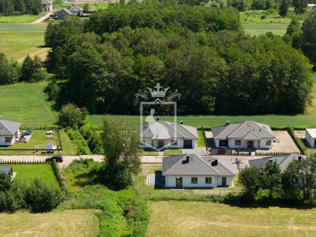 dom wolnostojący, 4 pokoje Wiktorów, ul. Kraszewska. Zdjęcie 1