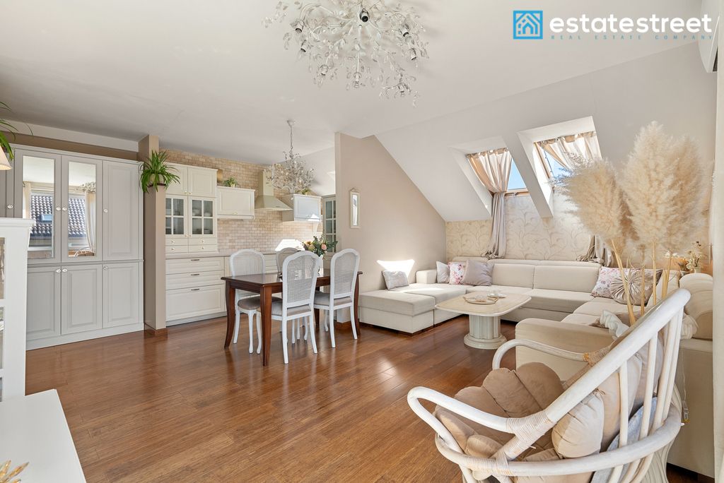 Mieszkanie 4-pokojowe Katowice, ul. Ignacego Paderewskiego. Zdjęcie 5