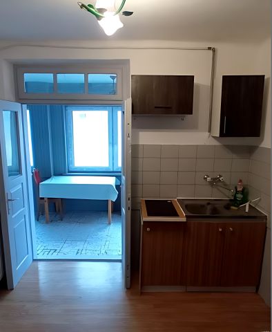 dom wolnostojący, 3 pokoje Kielnarowa. Zdjęcie 6