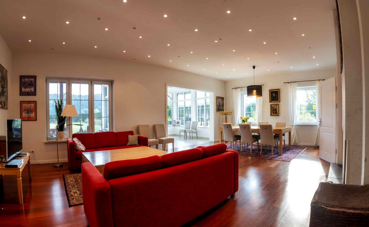 dom wolnostojący, 11 pokoi Stary Wielisław. Zdjęcie 2