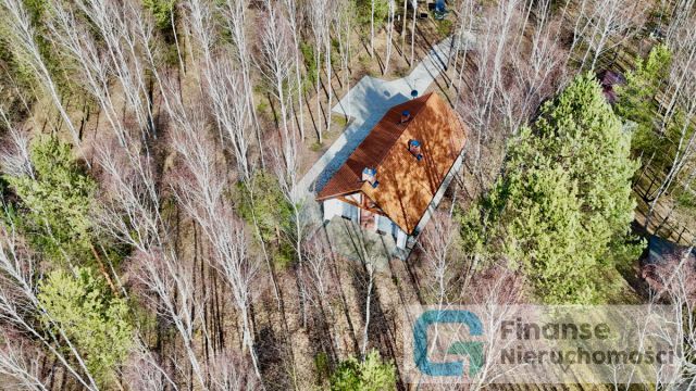 dom wolnostojący, 3 pokoje Borowiny. Zdjęcie 3