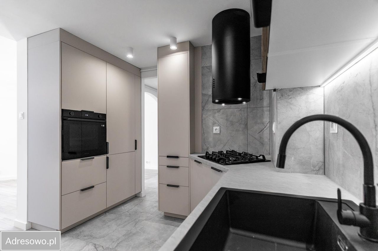 Mieszkanie 4-pokojowe Lublin Wieniawa, al. gen. Władysława Sikorskiego. Zdjęcie 2