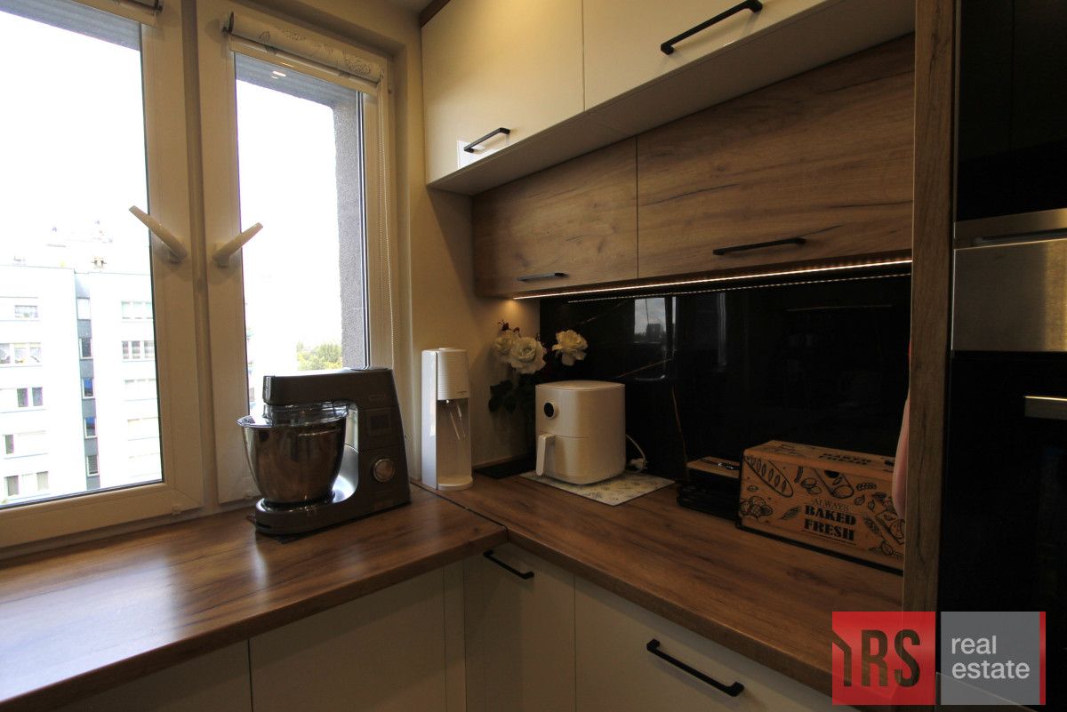 Mieszkanie 3-pokojowe Bytom, ul. Chorzowska. Zdjęcie 8