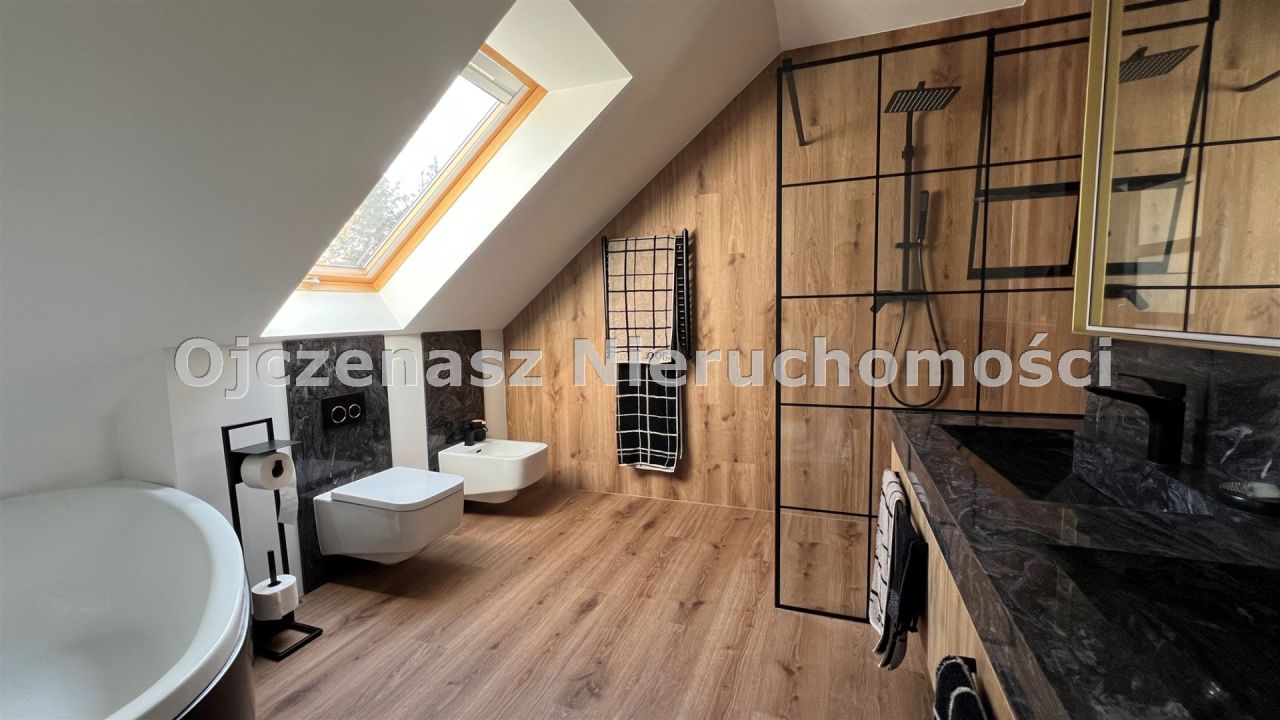 dom wolnostojący, 5 pokoi Niemcz. Zdjęcie 19