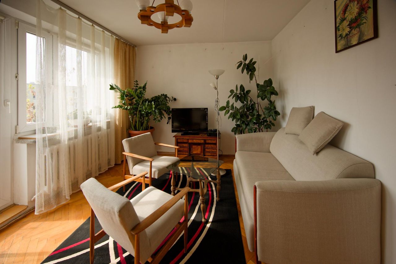Mieszkanie 4-pokojowe Warszawa Stegny, ul. Egejska. Zdjęcie 1