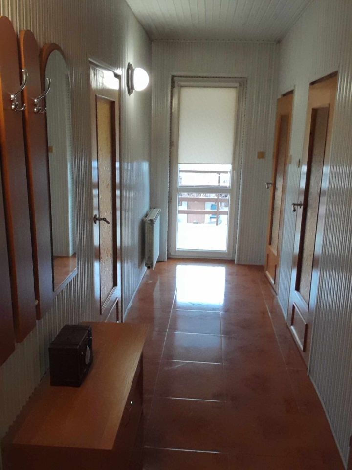 dom wolnostojący, 5 pokoi Tyszowce, ul. 3 Maja. Zdjęcie 3