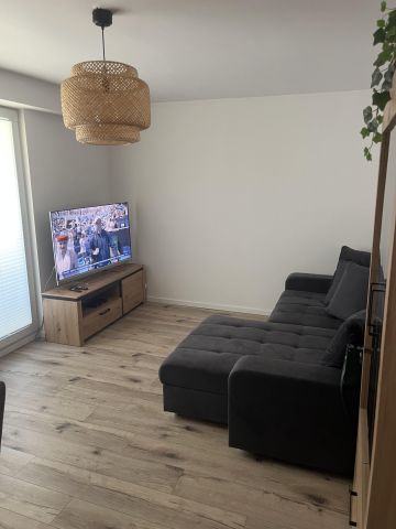 Mieszkanie 3-pokojowe Rosnowo. Zdjęcie 1