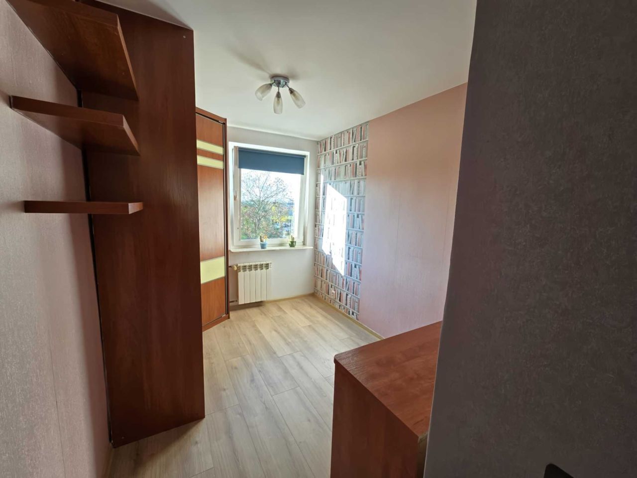 Mieszkanie 4-pokojowe Legionowo Piaski. Zdjęcie 3