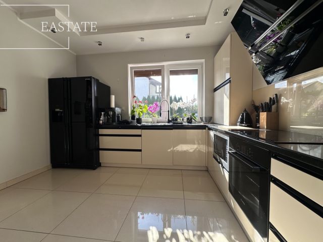 bliźniak, 4 pokoje Niemcz, ul. Wojciecha Kossaka. Zdjęcie 4