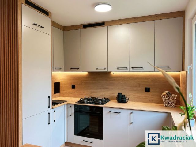 Mieszkanie 3-pokojowe Krosno, ul. Powstańców Warszawskich. Zdjęcie 5