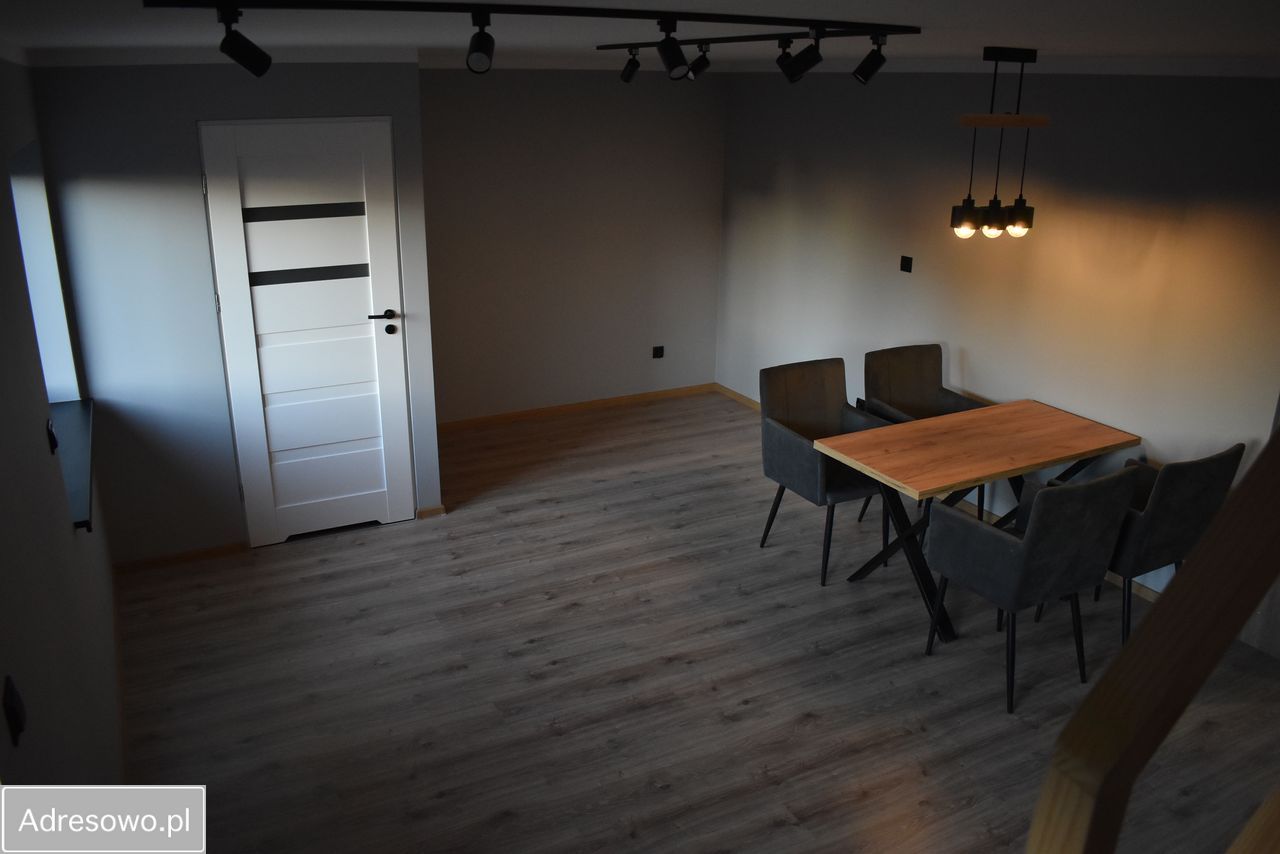 bliźniak, 2 pokoje Rów. Zdjęcie 14