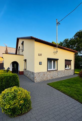 dom wolnostojący, 6 pokoi Gościęcice, Górna. Zdjęcie 1