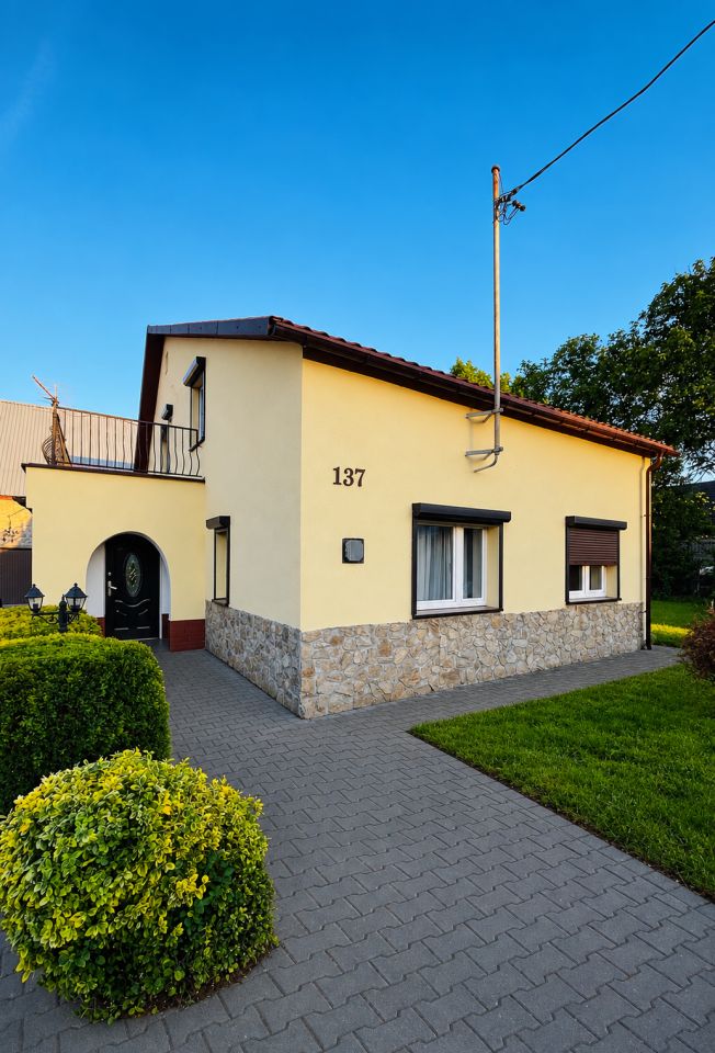dom wolnostojący, 6 pokoi Gościęcice, Górna. Zdjęcie 1