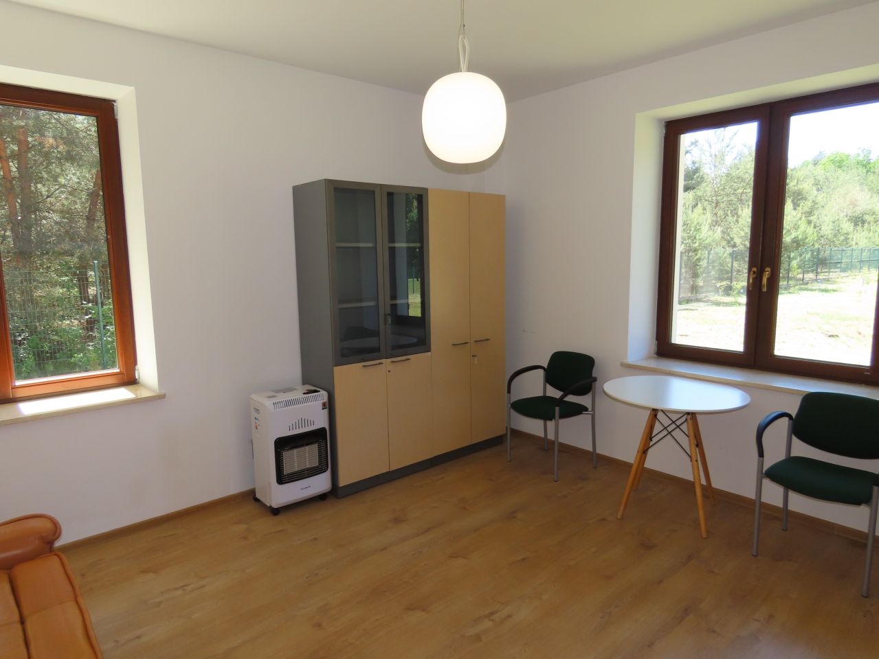 dom wolnostojący, 5 pokoi Chynów. Zdjęcie 9