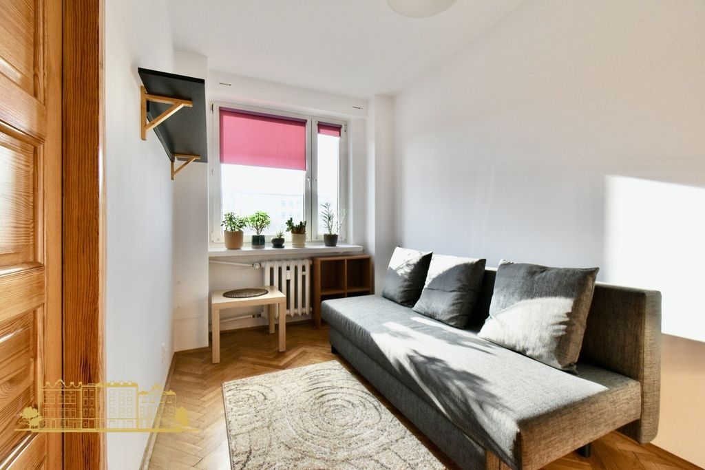 Mieszkanie 3-pokojowe Kraków, ul. Królewska. Zdjęcie 3