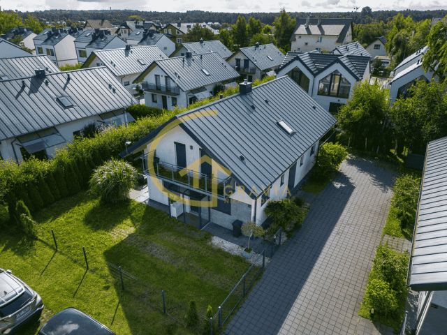 bliźniak, 3 pokoje Jastrzębia Góra, ul. Kuracyjna. Zdjęcie 1