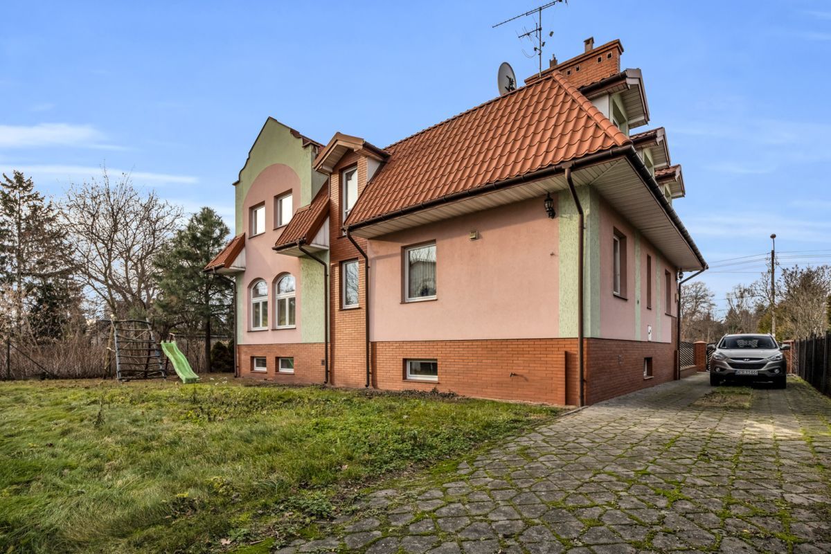 dom wolnostojący, 6 pokoi Piastów, ul. Orła Białego. Zdjęcie 21