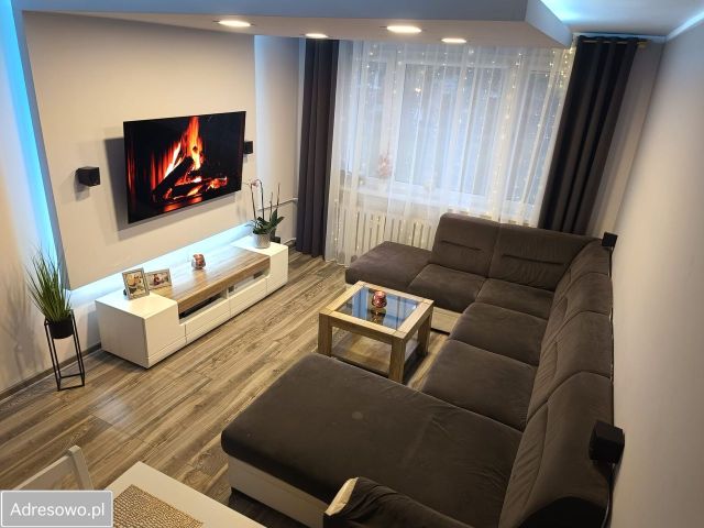 Mieszkanie 3-pokojowe Sulechów, os. Nadodrzańskie. Zdjęcie 1