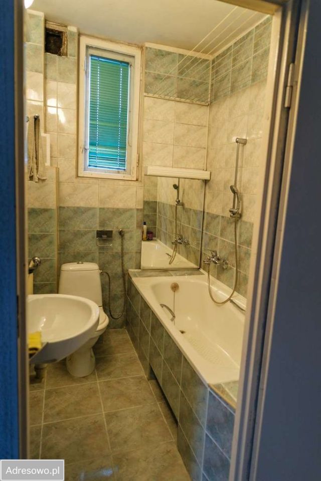 dom szeregowy, 5 pokoi Legnica, ul. Nadbrzeżna. Zdjęcie 4