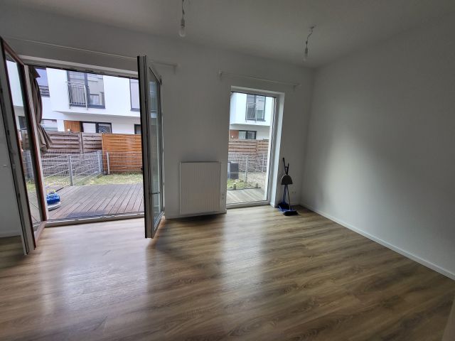 Mieszkanie 4-pokojowe Pruszków Bąki, ul. Marii Skłodowskiej-Curie. Zdjęcie 2