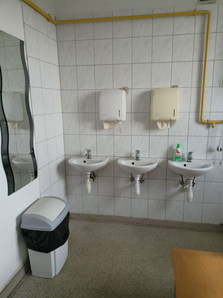 Hala/magazyn Poddębice, ul. Targowa. Zdjęcie 16