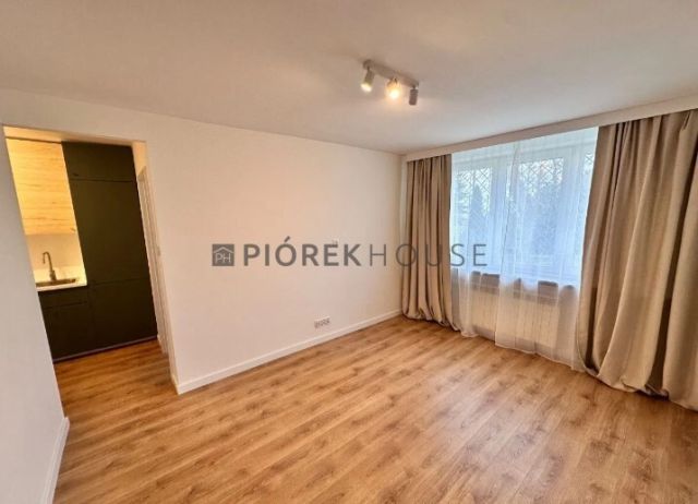 Mieszkanie 2-pokojowe Warszawa Praga-Południe, ul. Rozłucka. Zdjęcie 1