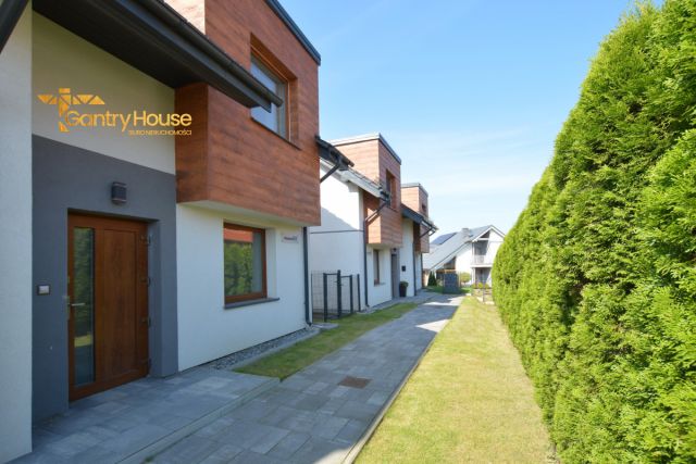 bliźniak, 4 pokoje Dębogórze, ul. Gronowa. Zdjęcie 3