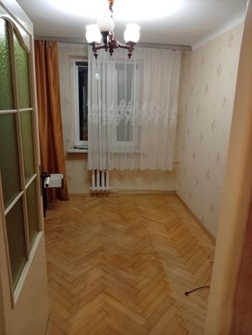 Mieszkanie 3-pokojowe Tarnobrzeg Środek, ul. Stanisława Wyspiańskiego. Zdjęcie 1