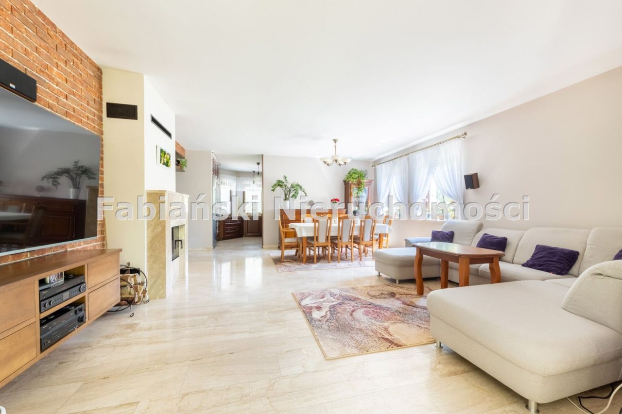 dom wolnostojący, 5 pokoi Poznań. Zdjęcie 7