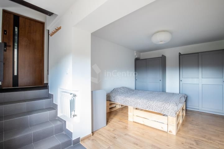 dom wolnostojący, 2 pokoje Nowy Targ Gazdy. Zdjęcie 8