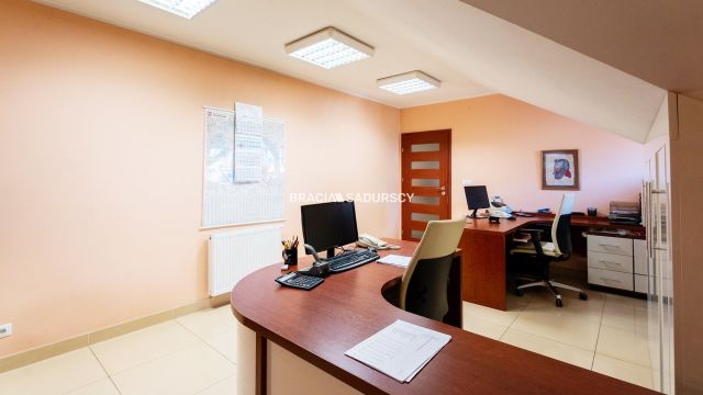 bliźniak, 2 pokoje Wieliczka, ul. Jana Kochanowskiego. Zdjęcie 9