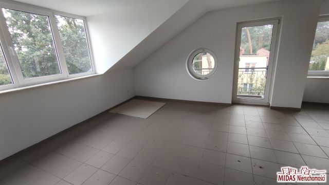 dom wolnostojący, 11 pokoi Włocławek Michelin, al. Jana Pawła II. Zdjęcie 29