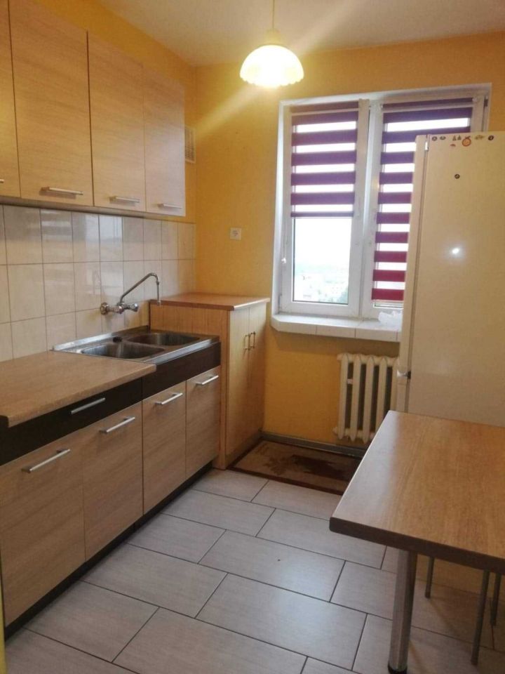 Mieszkanie 2-pokojowe Wolbrom. Zdjęcie 2