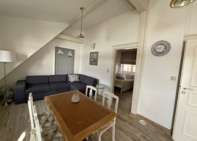 dom wolnostojący, 4 pokoje Mikołajki, ul. Michała Kajki. Zdjęcie 1