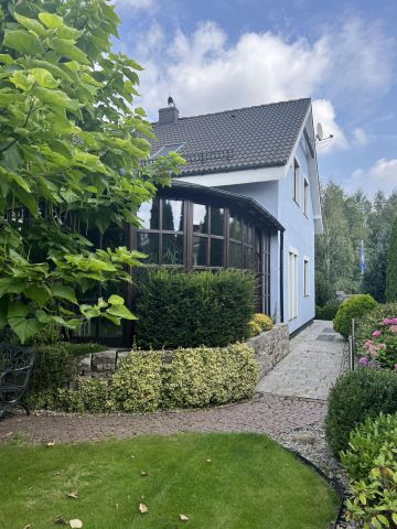 dom wolnostojący, 4 pokoje Palędzie, ul. Spokojna. Zdjęcie 1