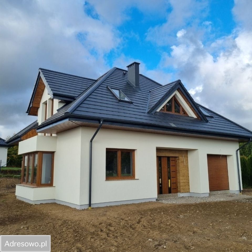 dom wolnostojący, 4 pokoje Gronowo Górne, ul. Agatowa