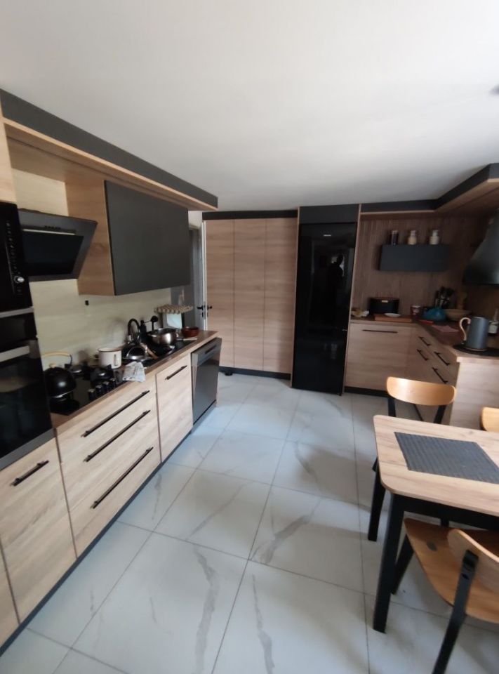 gospodarstwo, 6 pokoi Jaksice. Zdjęcie 8