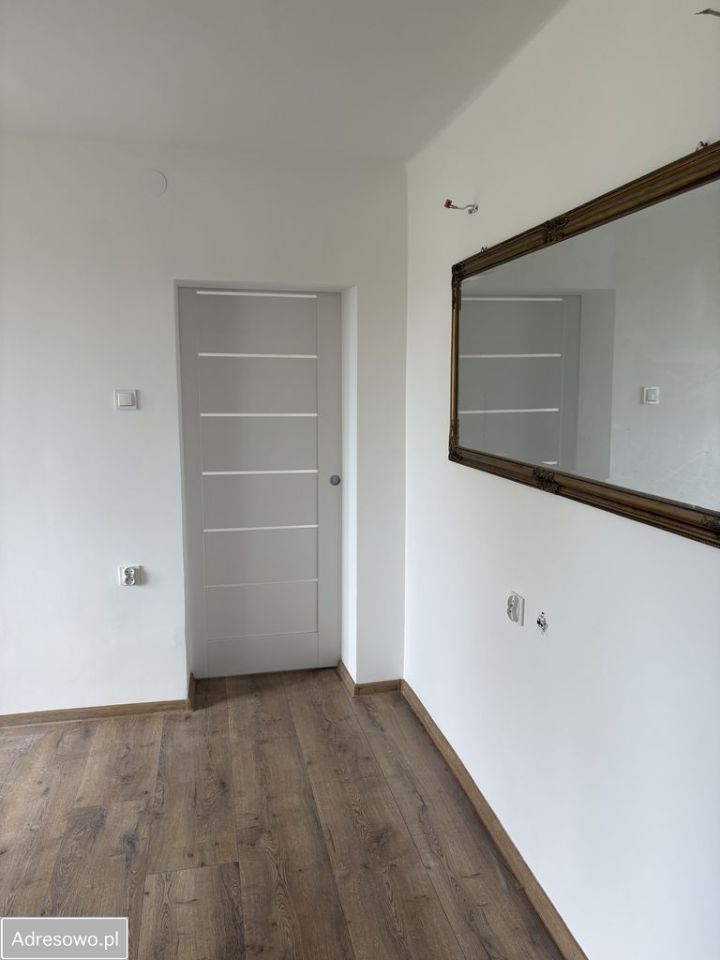 Mieszkanie 2-pokojowe Żywiec, os. Paderewskiego. Zdjęcie 3