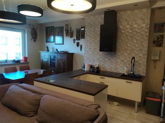 Mieszkanie 4-pokojowe Ełk, ul. Juliana Tuwima. Zdjęcie 1