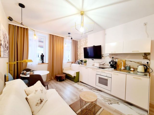 Mieszkanie 4-pokojowe Bolesławiec. Zdjęcie 1