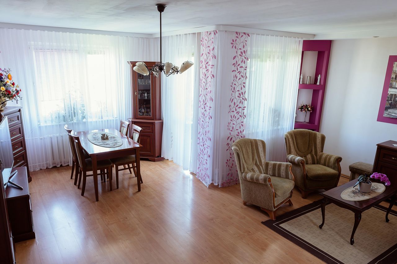 Mieszkanie 4-pokojowe Gostynin, ul. Nowa. Zdjęcie 2