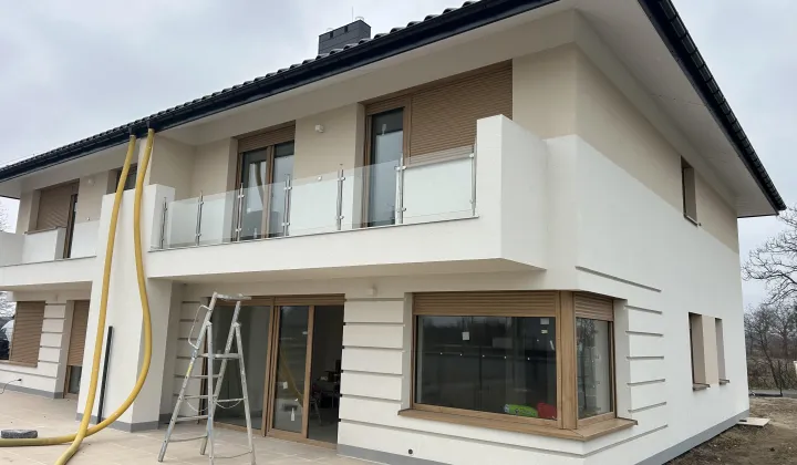 bliźniak, 5 pokoi Proszków