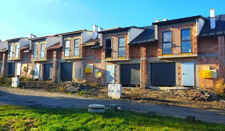 dom szeregowy, 4 pokoje Rzeszów Zwięczyca