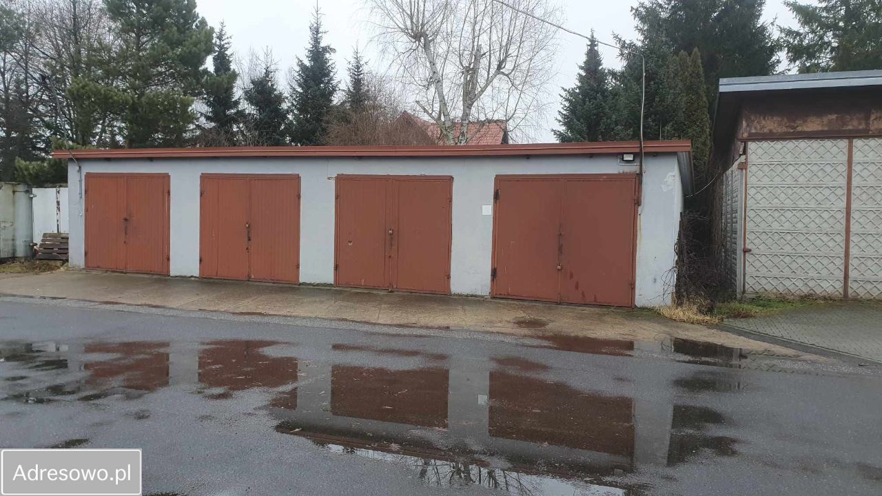 Hala/magazyn Strobów. Zdjęcie 3