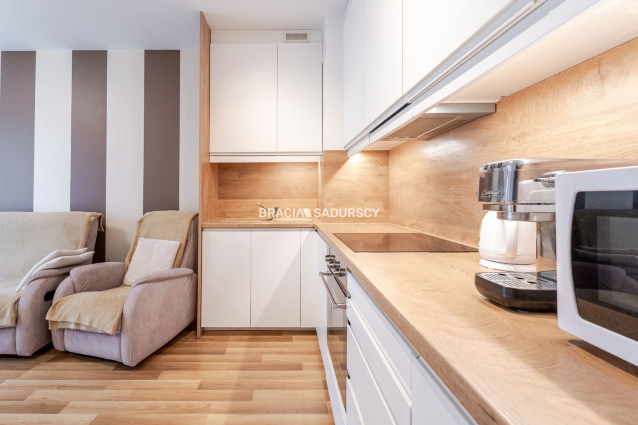 Mieszkanie 3-pokojowe Kraków Podgórze Duchackie, ul. Michała Ossowskiego. Zdjęcie 7