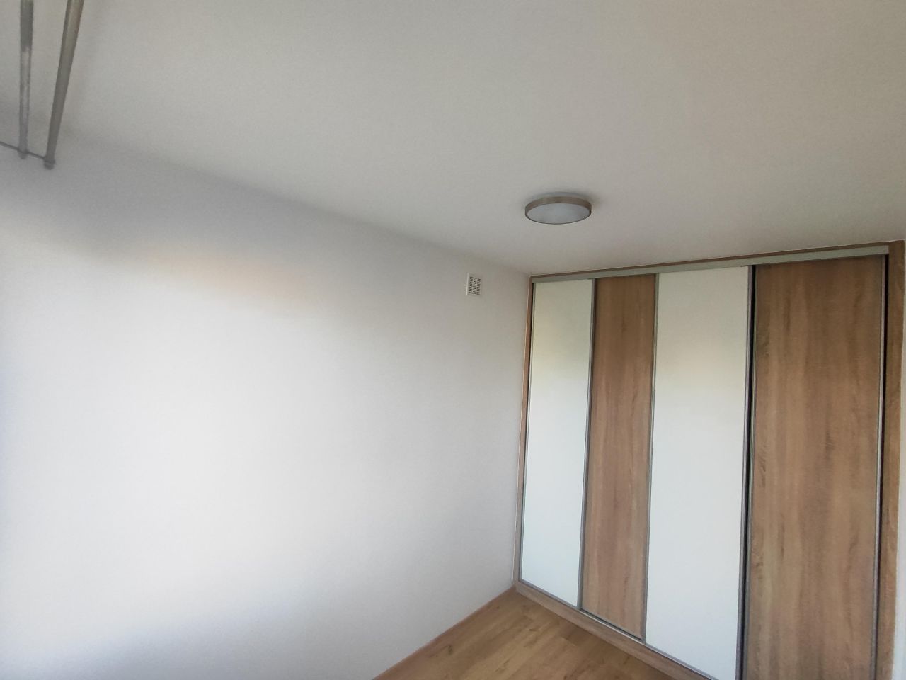 Mieszkanie 3-pokojowe Warszawa Skorosze, ul. Obrońców Helu. Zdjęcie 22