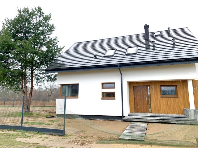 dom wolnostojący, 5 pokoi Borowa Góra. Zdjęcie 4