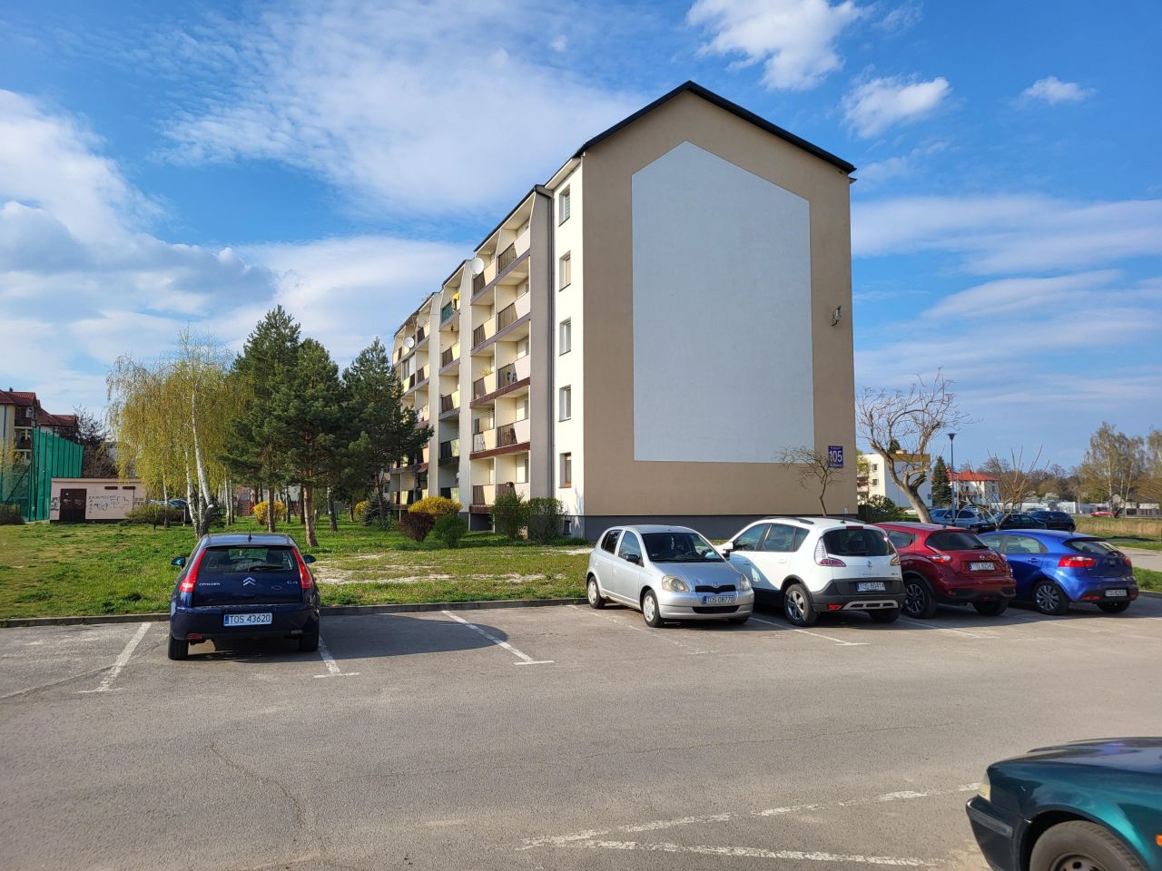 Mieszkanie 4-pokojowe Ostrowiec Świętokrzyski Rosochy, Osiedle Rosochy. Zdjęcie 1