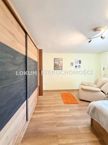 dom wolnostojący, 10 pokoi Jastrzębie-Zdrój Zdrój. Zdjęcie 5