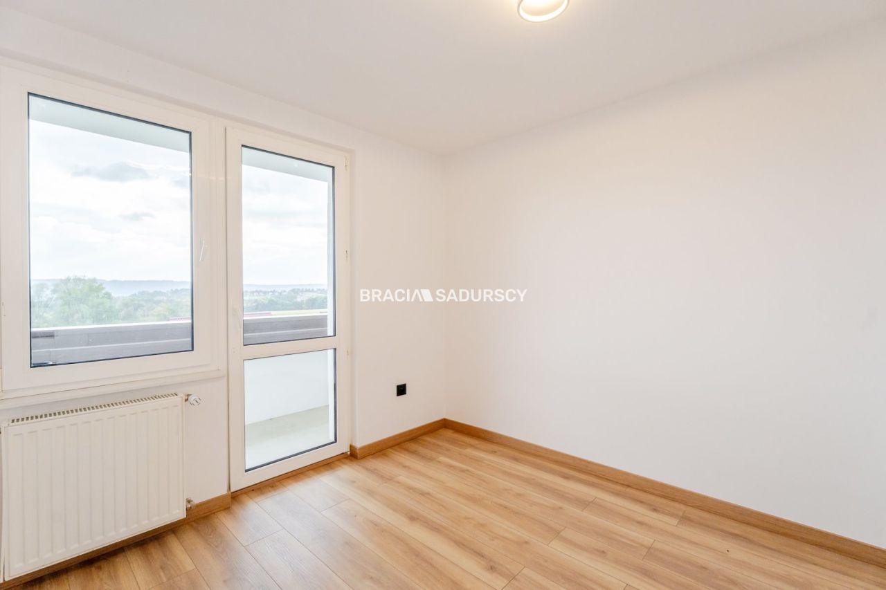 Mieszkanie 3-pokojowe Karniowice, ul. Osiedlowa. Zdjęcie 10